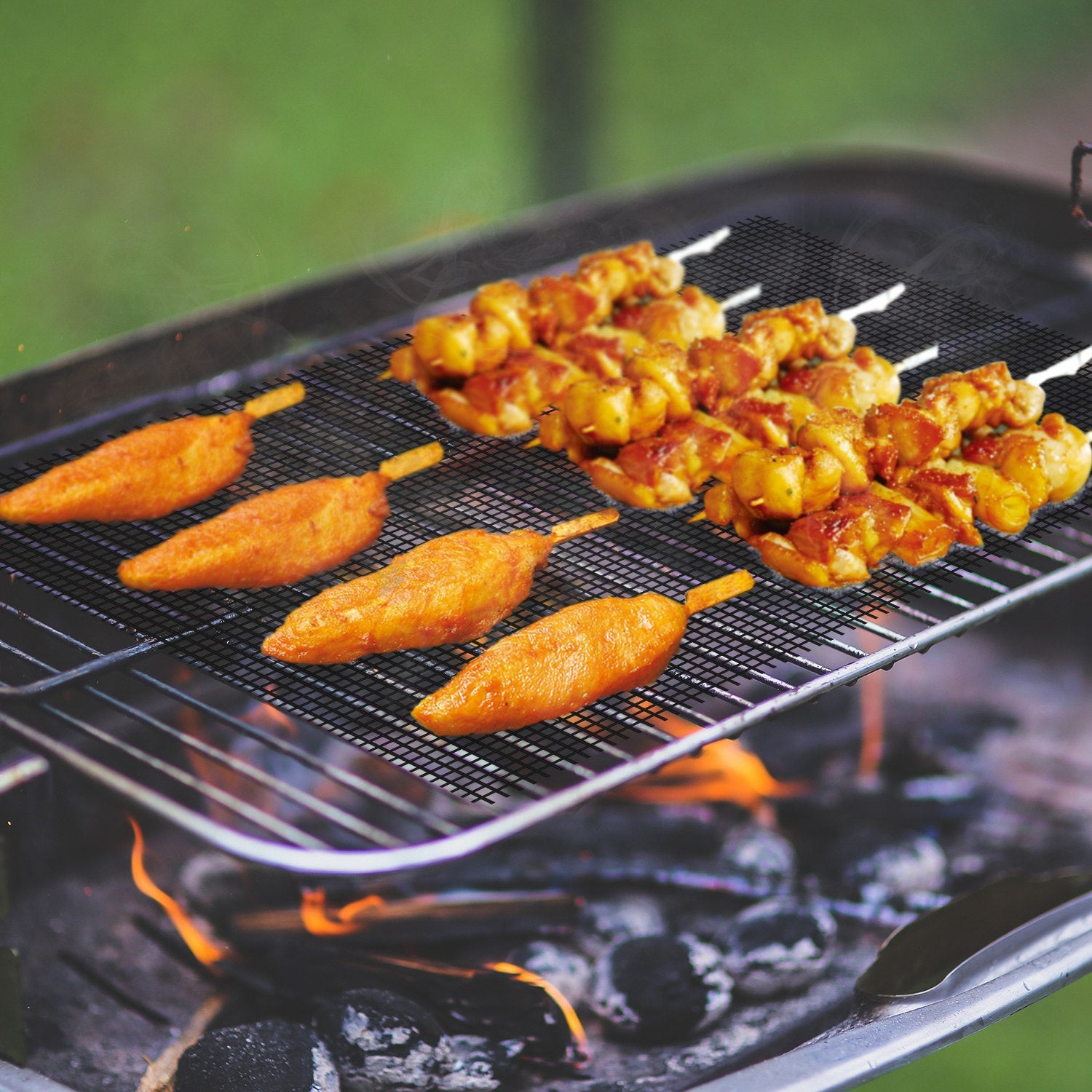 1Pc BBQ Grill Mat Non-Stick Mesh Mat Baking Sheet Liner Reusable Reversible Washable For Outdoor Gas Charcoal