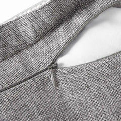 A Set Of Two-piece Retro Linen Trimmed Pillowcases