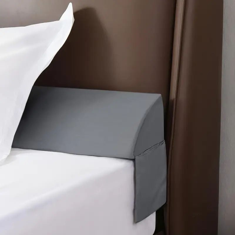 Gap Pillow