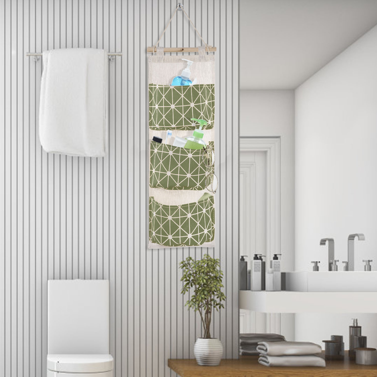 1Pc Wall Mounted Storage Bag Door Closet Hanging Storage Bag Organizer Waterproof 3 Pockets Pouch
