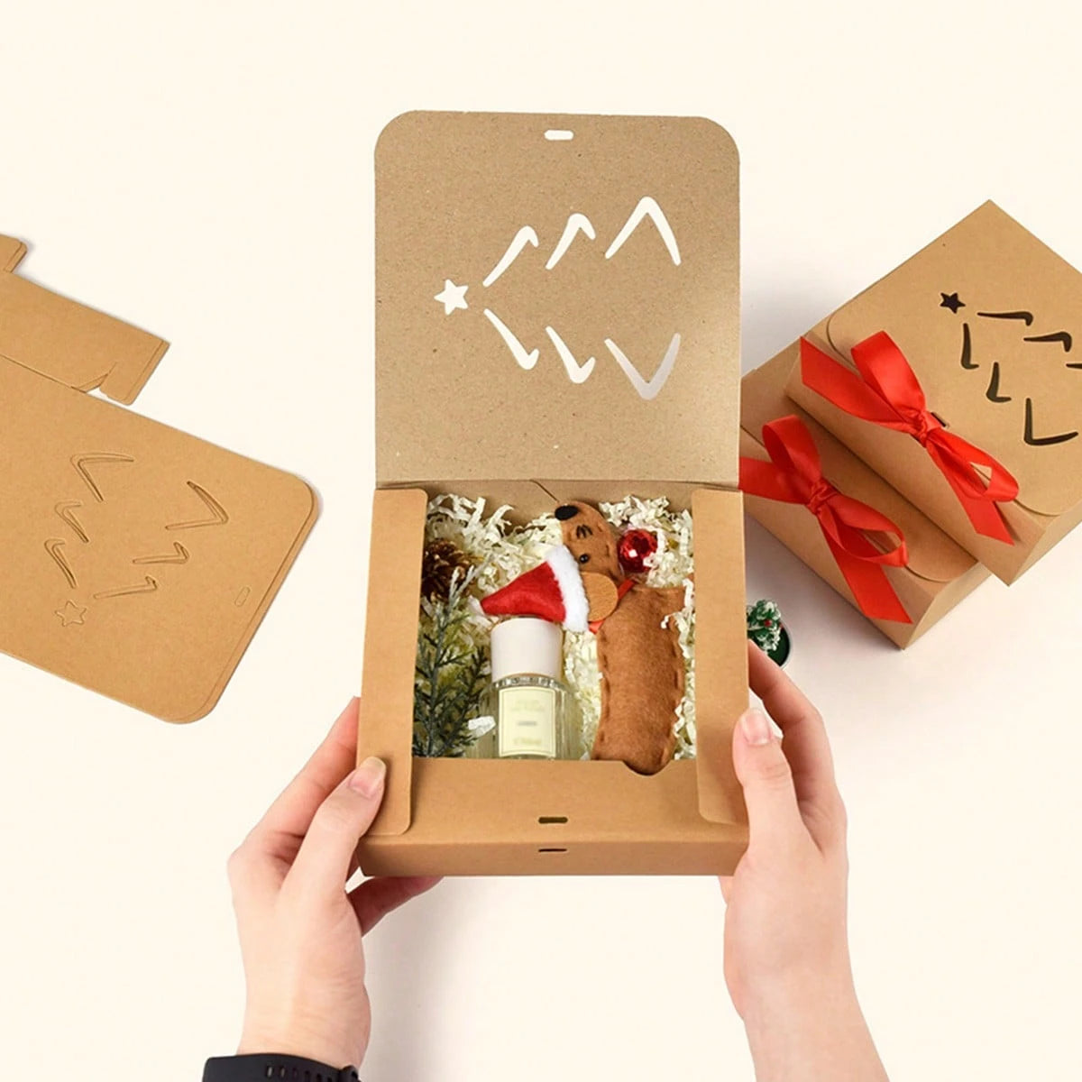 10PCS Christmas Gift Box With Lids Kraft Paper Gift Box With Ribbon Christmas Tree Present Treat Boxes For Holiday Party Favor Supplies