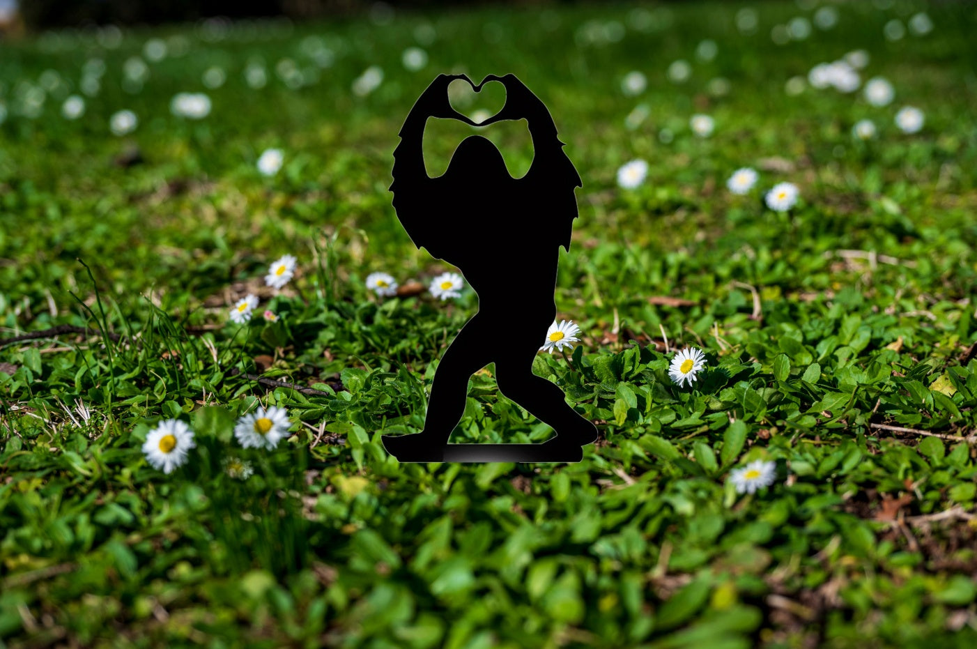 Viral Bigfoot Garden Statue - Funny Cartoon Sculpture For Lawn & Pati