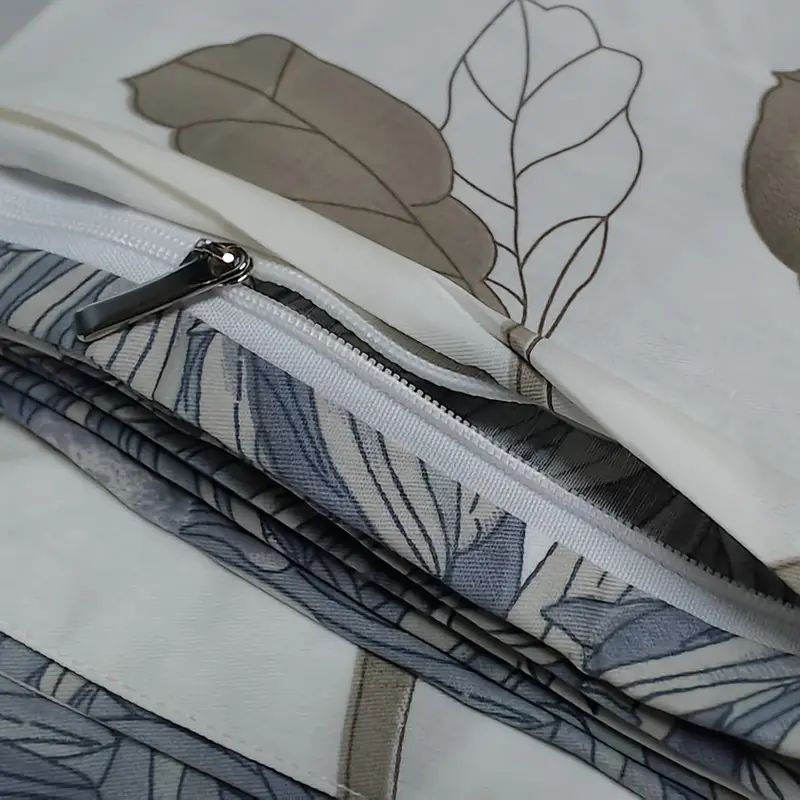Elegant Floral Comforter Set